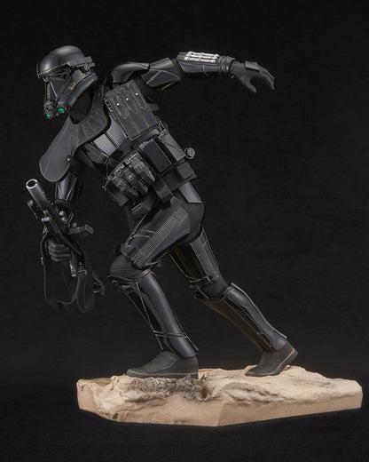 STAR WARS ROGUE ONE DEATH TROOPER ARTFX STATUE