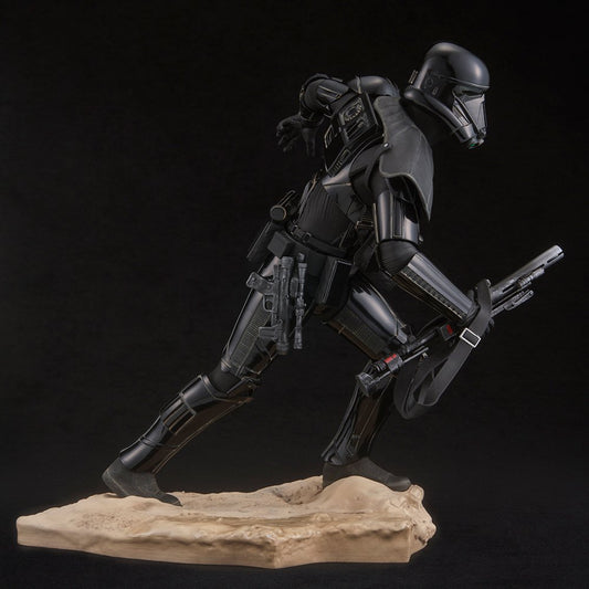 STAR WARS ROGUE ONE DEATH TROOPER ARTFX STATUE