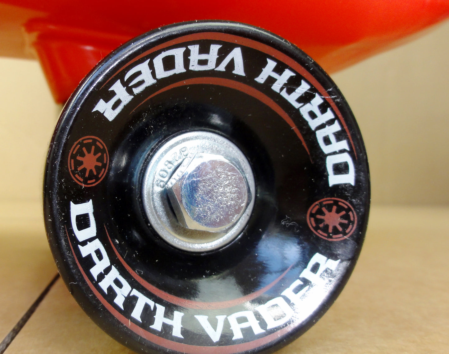 STAR WARS RETRO SKATEBOARD